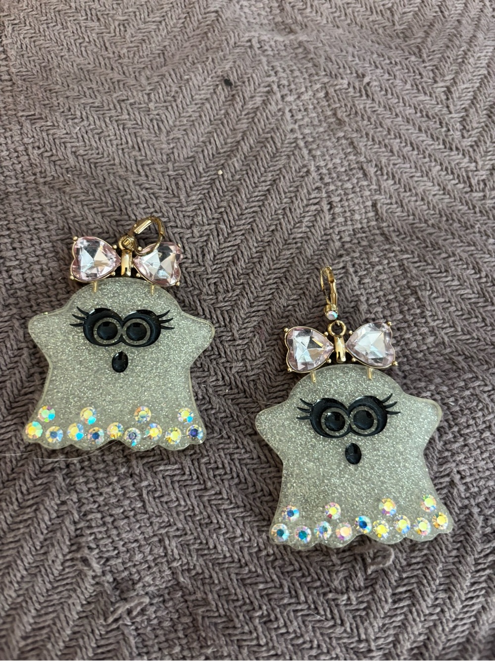 Betsey Johnson Silver Glitter Ghost Bow Drop Earrings